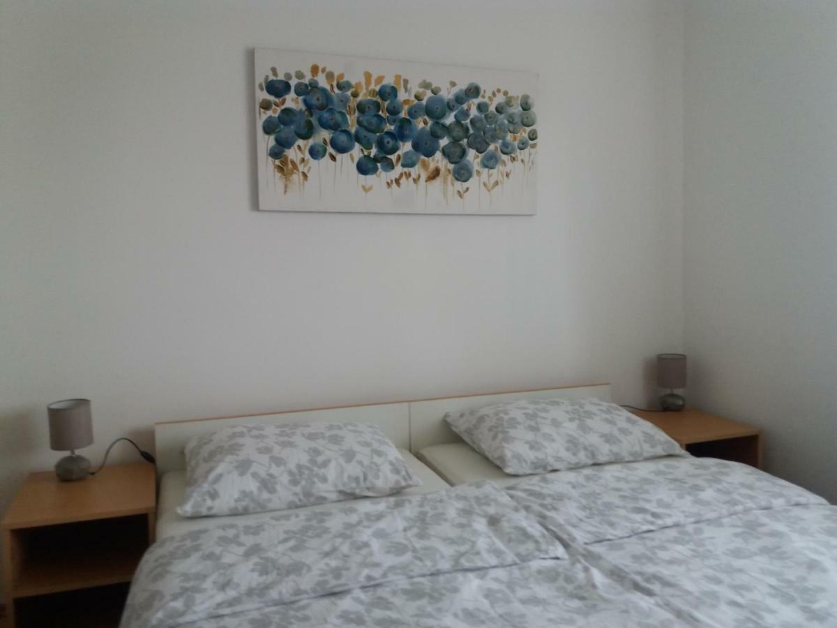 Apartment Hinic Vrhovine Kültér fotó